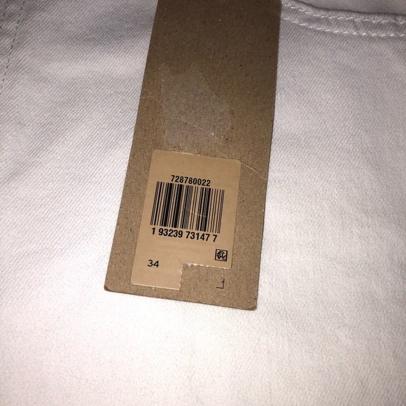 Levi’s High Waist Shorts NWT - Picture 9 of 10